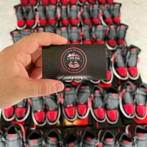 Alternative view of Authentic Nike sneakers pallets