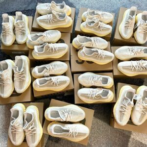 Alternative view of YEEZY SHOES PALLET
