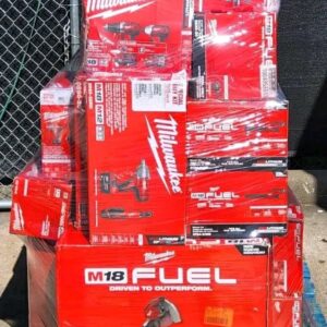 Alternative view of Milwuakee Tools Pallet