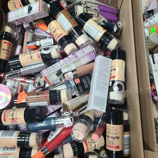 Beauty Products Pallet - Image 3