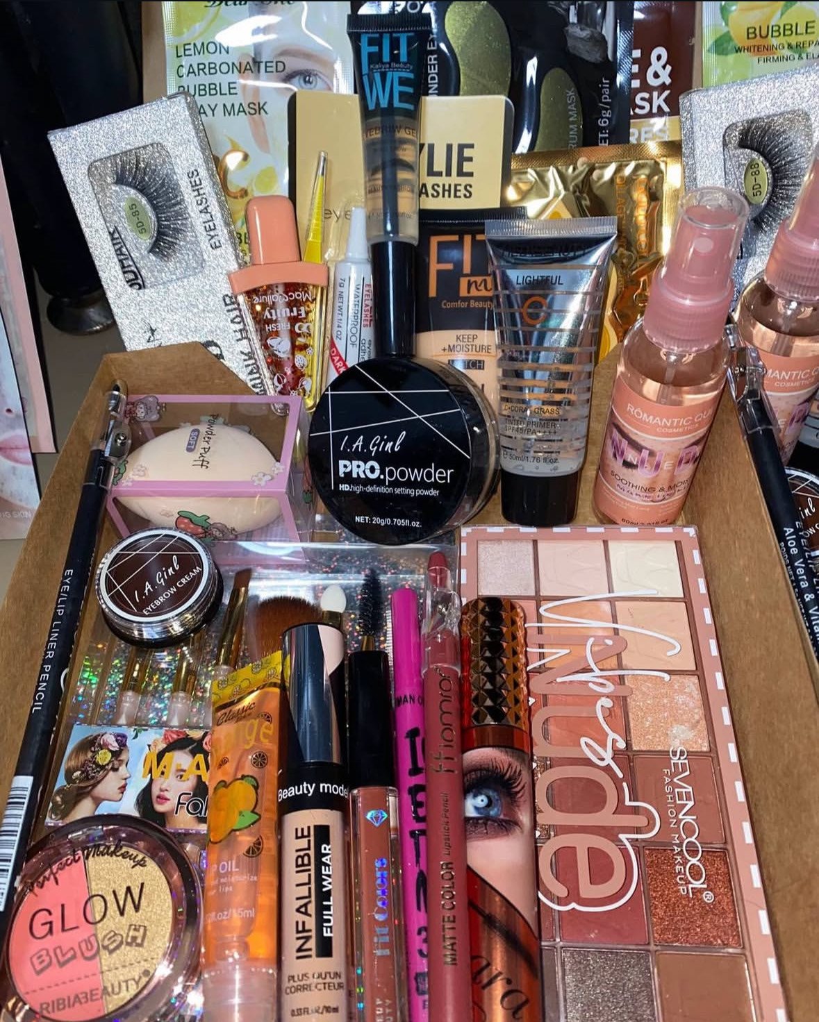 Beauty Products Pallet - Image 6