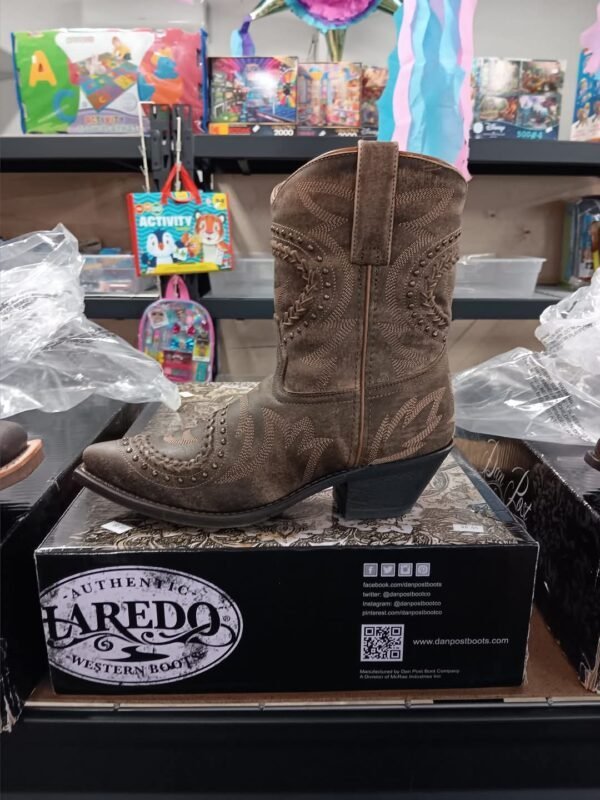 Cowboy Boots Pallet Liquidation - Image 6