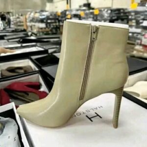 Alternative view of Heel Shoe Pallet Liquidation