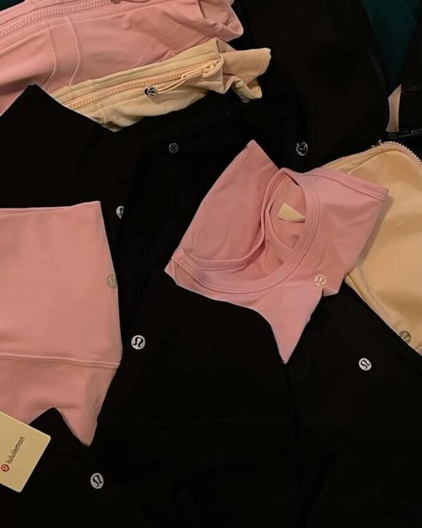 Ladies Clothing Liquidation Pallet - Image 18